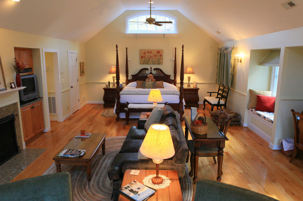 The Inn At Sugar Hollow Farm Crozet Екстериор снимка
