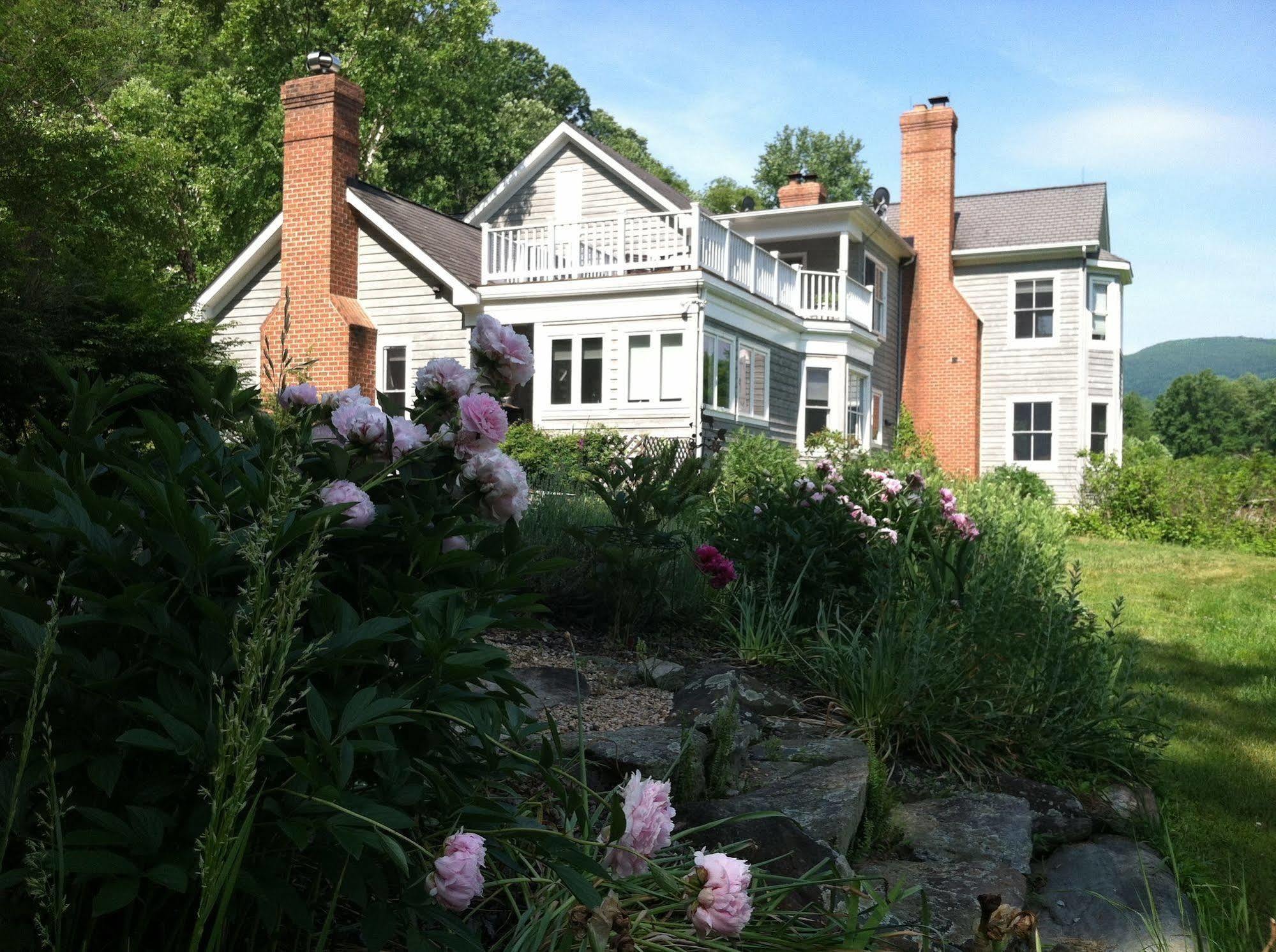 The Inn At Sugar Hollow Farm Crozet Екстериор снимка