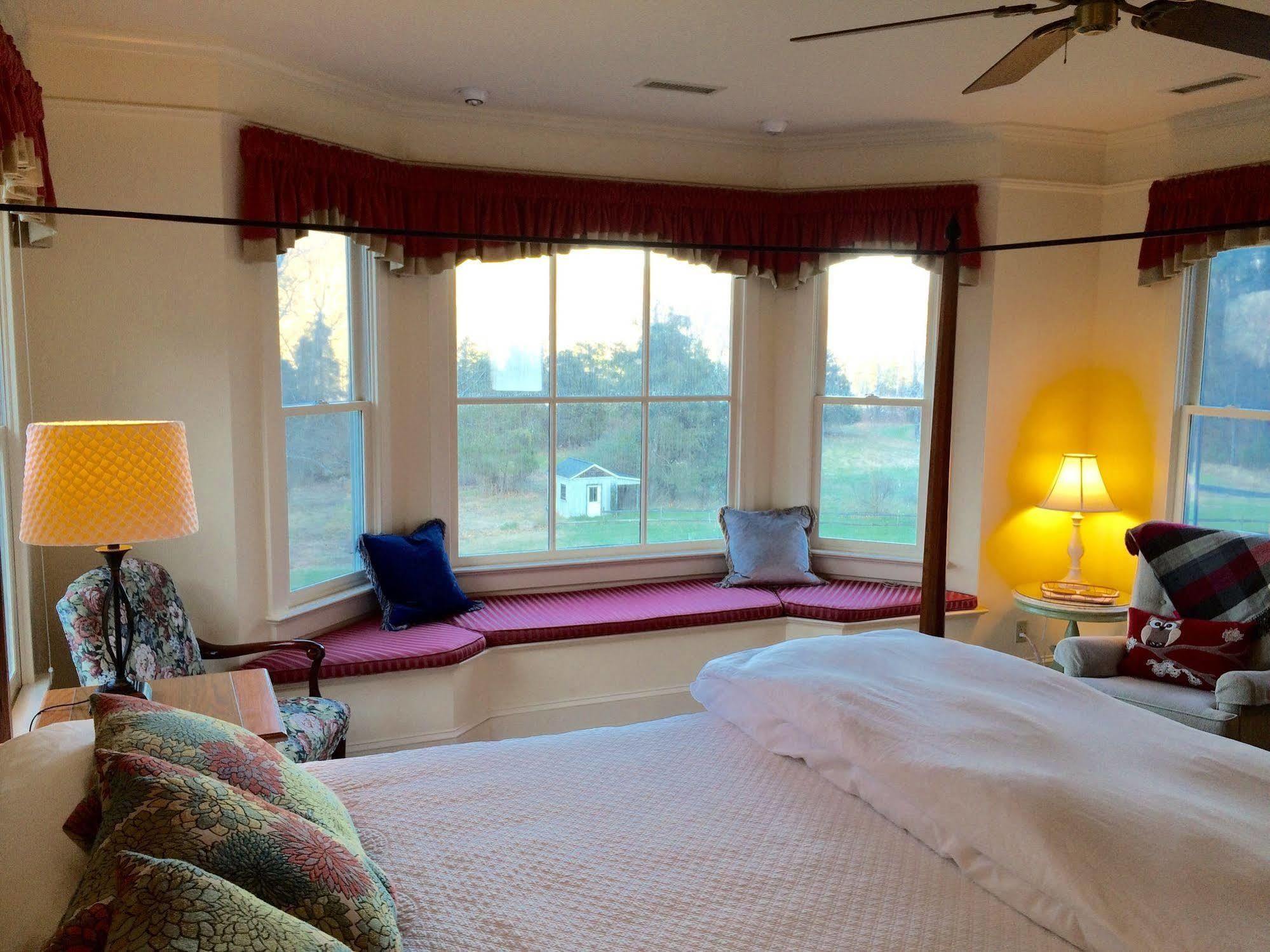 The Inn At Sugar Hollow Farm Crozet Екстериор снимка